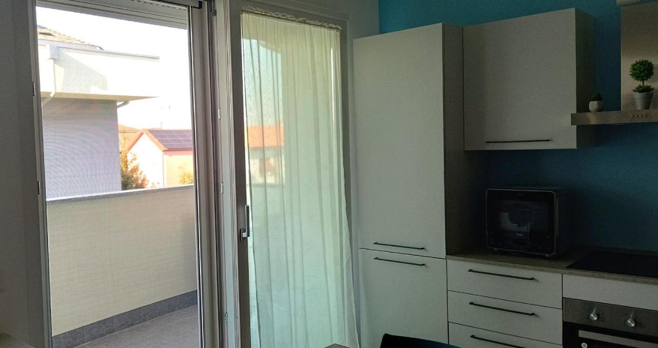 Bilocale A Rho In Classe A Con Garage Buitenkant foto